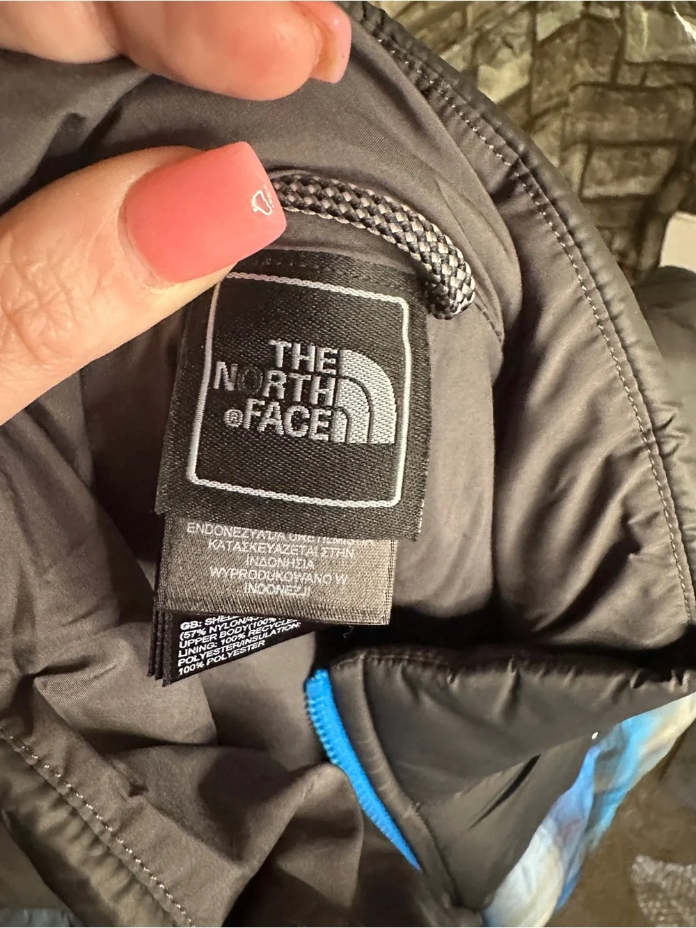 NWT The North Face Kids Black & Blue Plaid Insulated Vest Youth XL